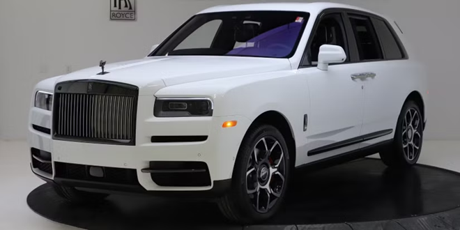 Kawhi Leonard 2020 Rolls Royce Cullinan front - Via millermotorcars.com
